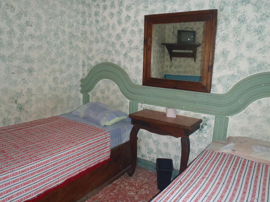 Hotel Casa De Huespedes Hidalgo Tehuacan Room photo